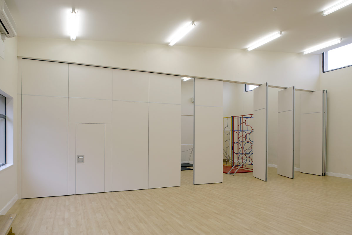 Acoustic Movable Partitions and their role in Schools Moving Designs Limited